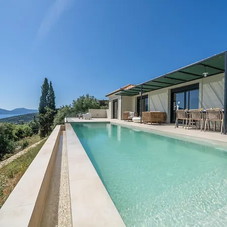 Casa Brand-new Luxury *