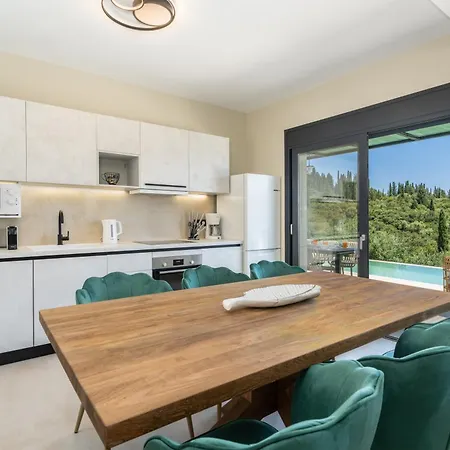 Casa Brand-new Luxury