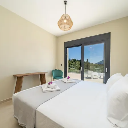 Casa Brand-new Luxury